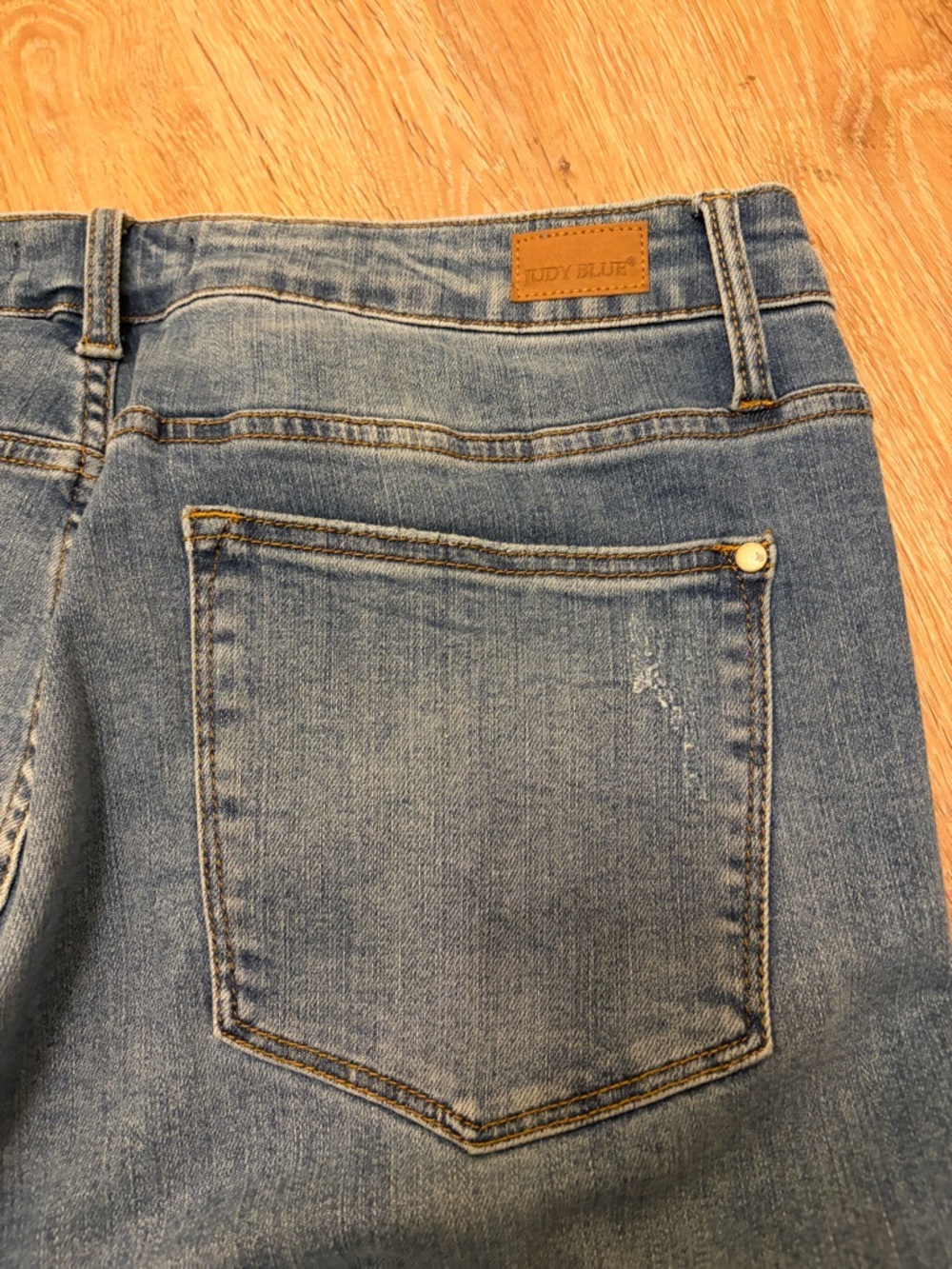 Judy Blue High Rise Wide Leg Jeans Medium Wash Distressed Plus Size 20W - Picture 7 of 8